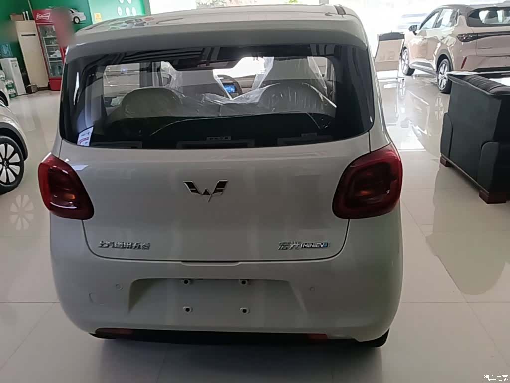 Wuling MINIEV, 2026 6