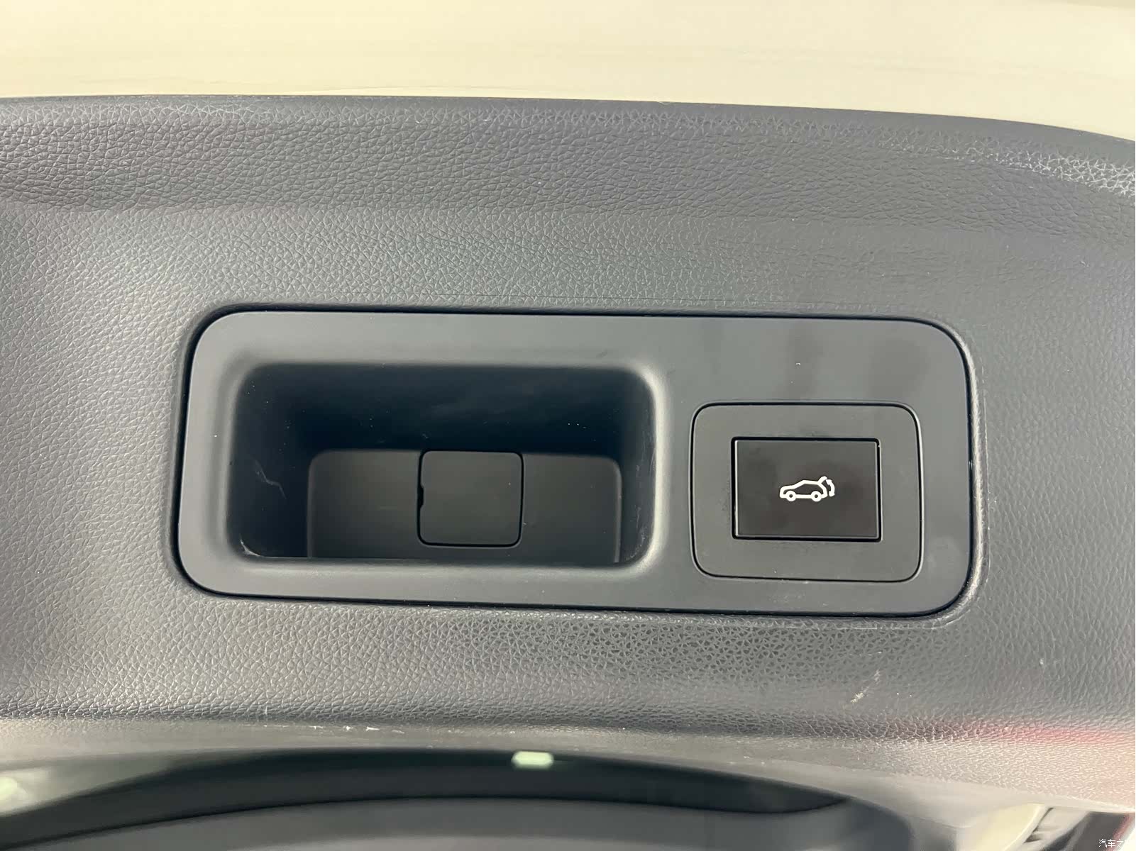Trumpchi M8, 2022 27