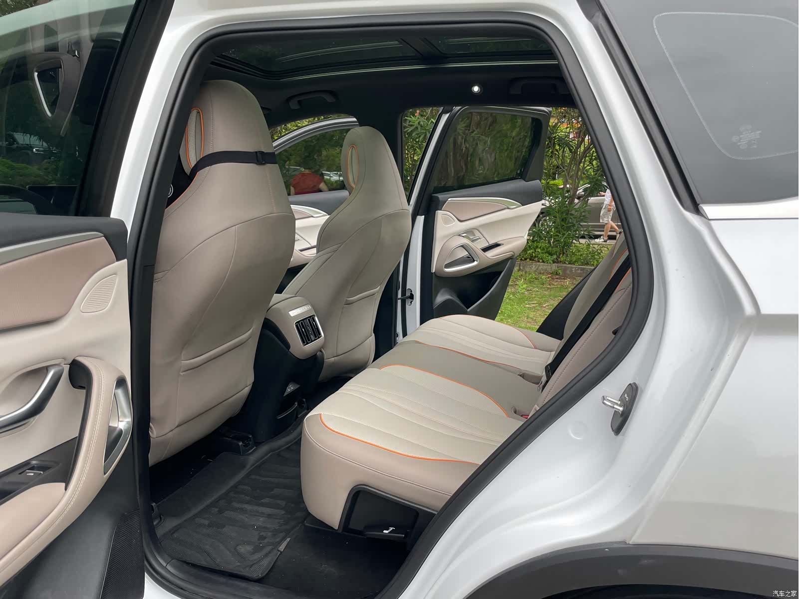 BYD Song, 2024 9