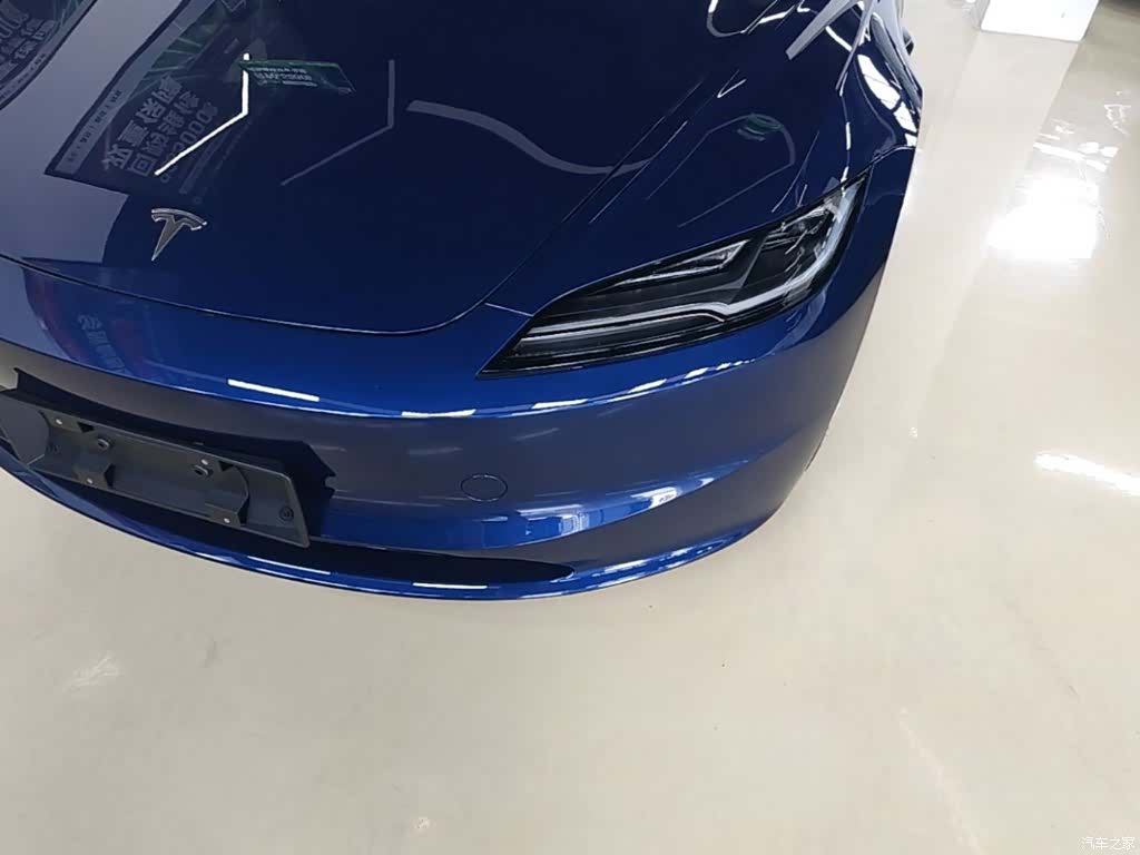 Tesla Model 3, 2025 24