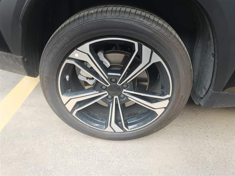 Geely Galaxy Galaxy L7