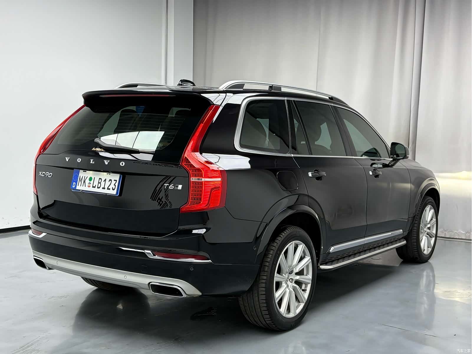 Volvo XC90, 2016 4