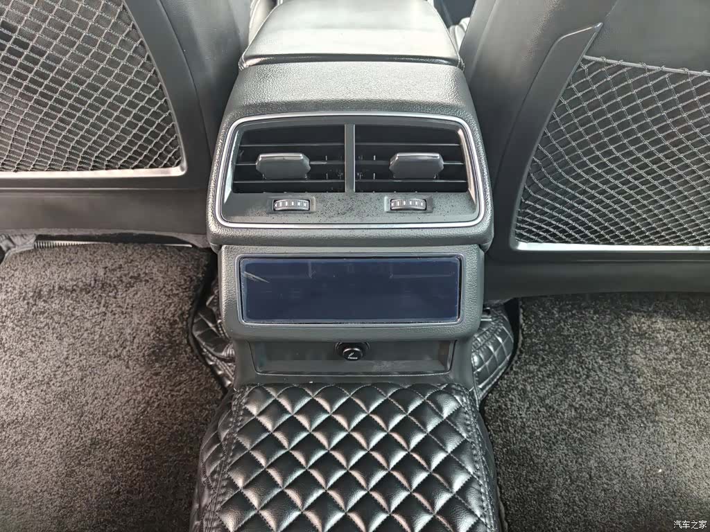 Audi A6L, 2022 9