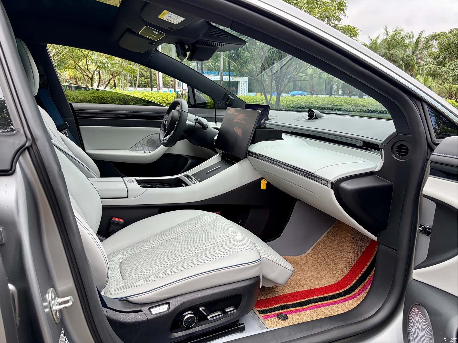 Luxeed S7, 2024 11