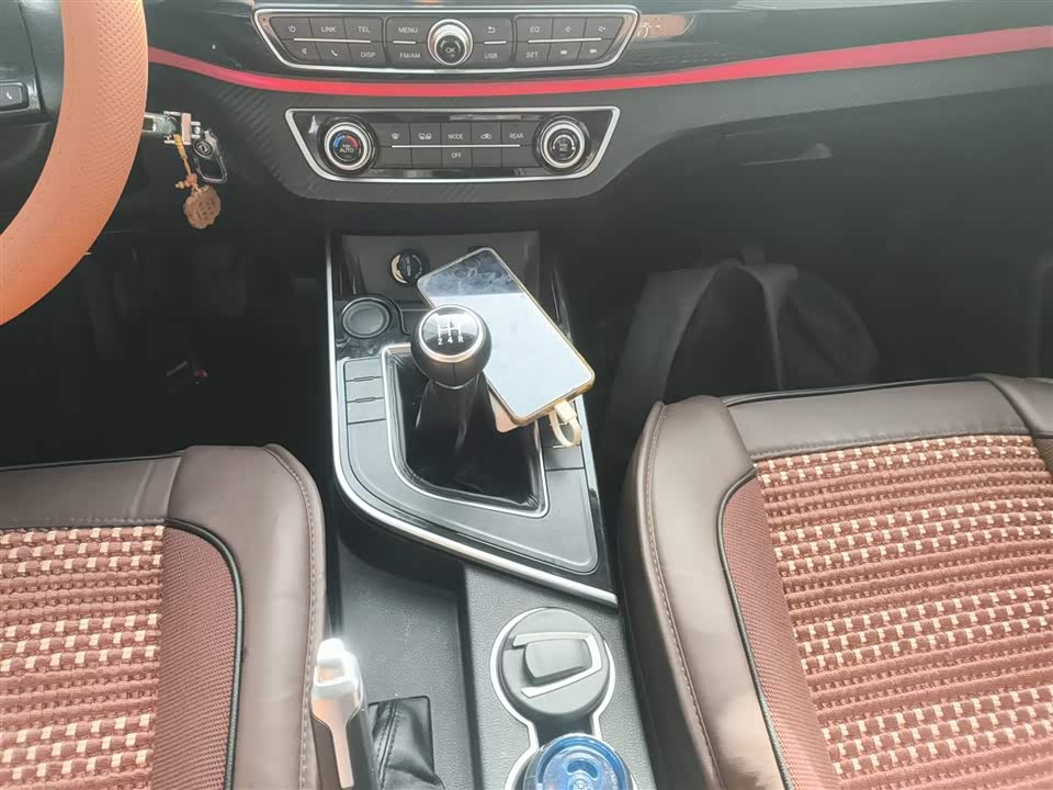 Forthing Popular SX6