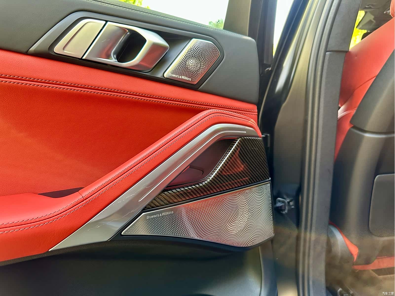 BMW X6, 2025 23