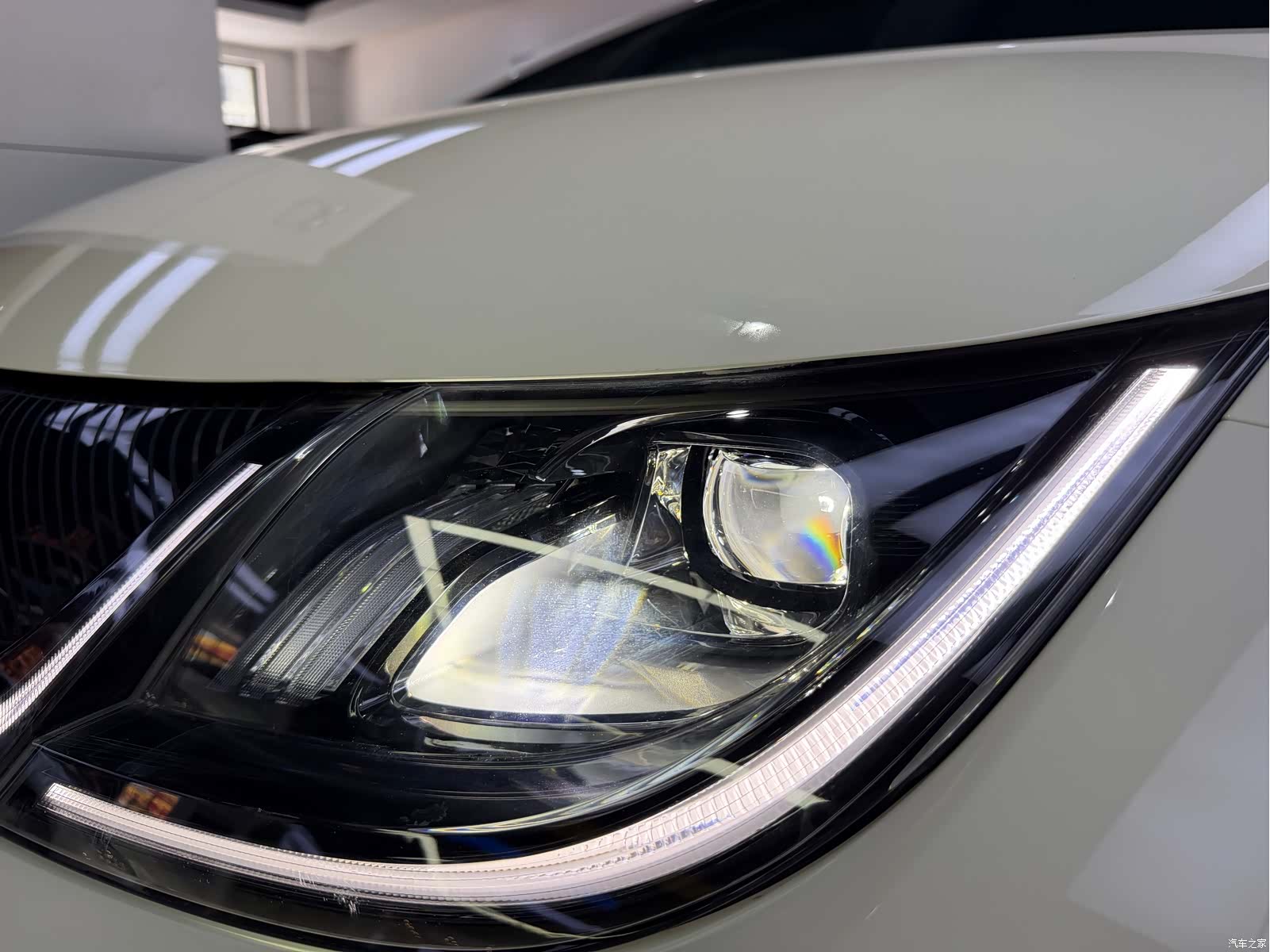 BYD Dolphin, 2023 13