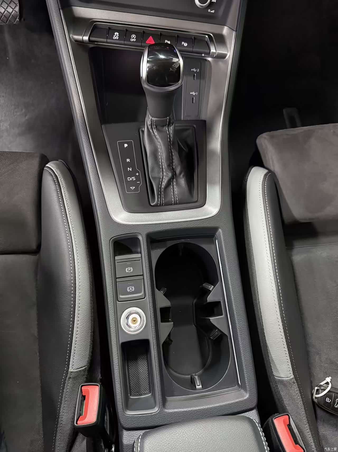 Audi Q3, 2023 15