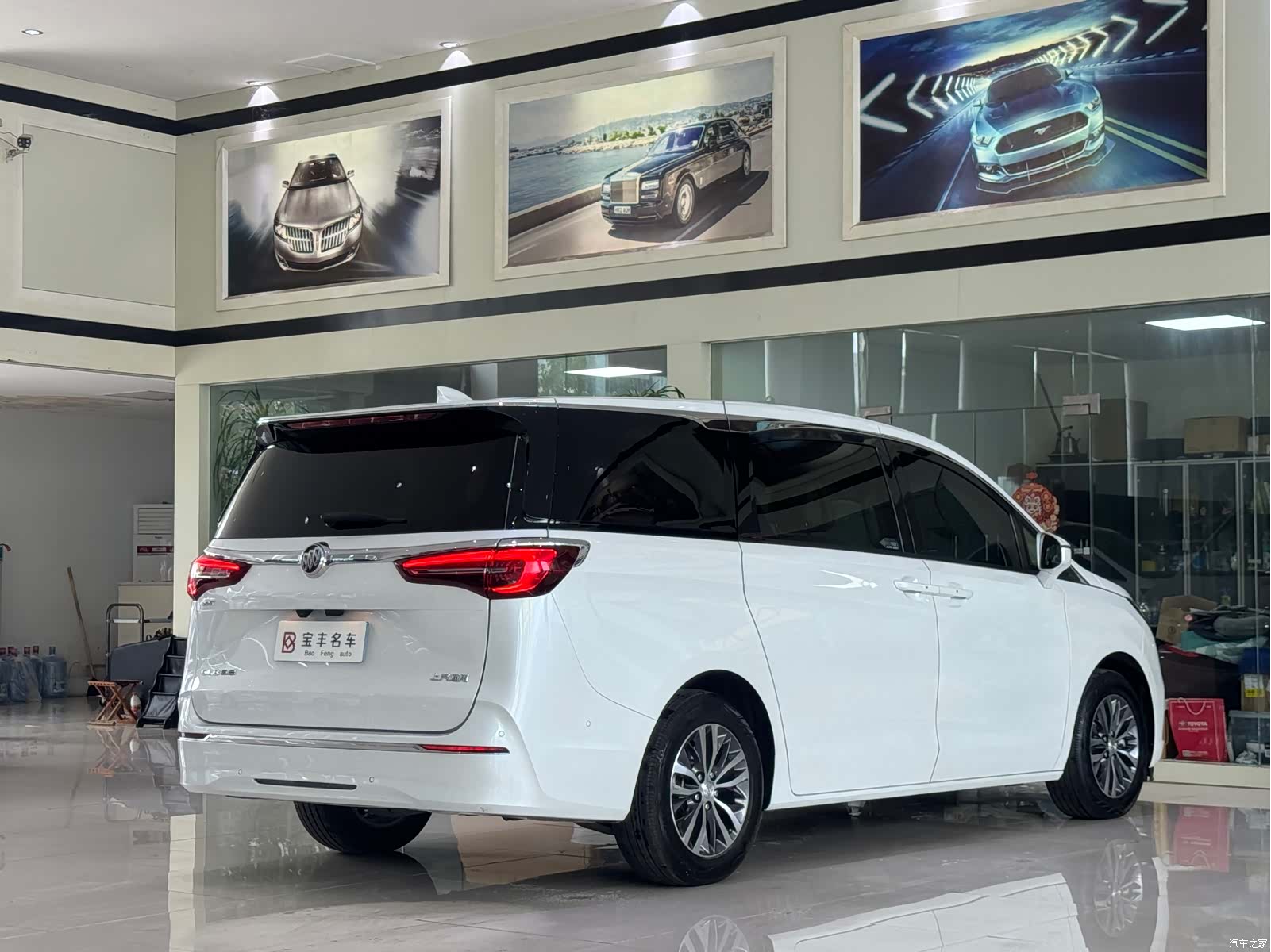 Buick GL8, 2022 17