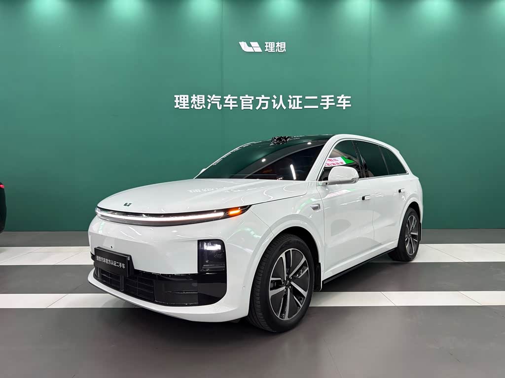 Li Auto L6