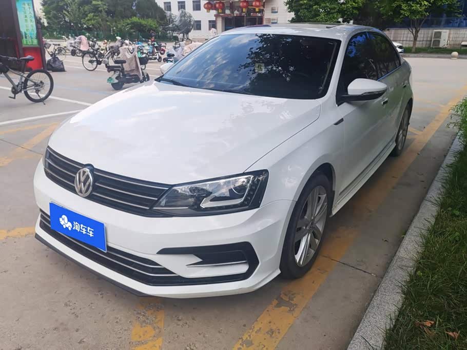 Volkswagen Sagitar