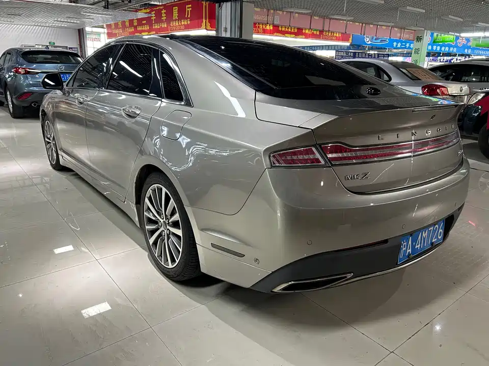 Lincoln MKZ