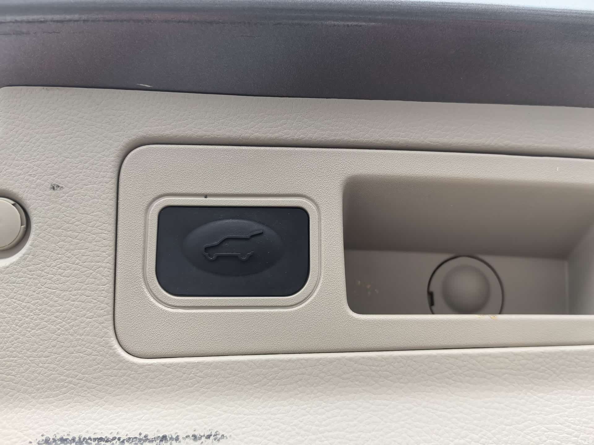 Buick GL8, 2019 10
