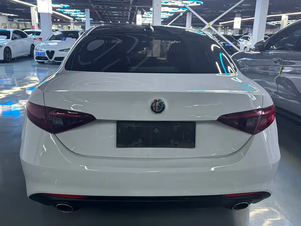 Alfa Romeo Giulia