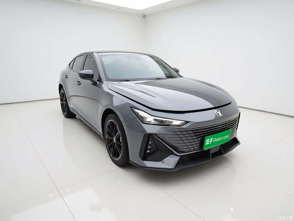 Changan UNI-V, 2023 4