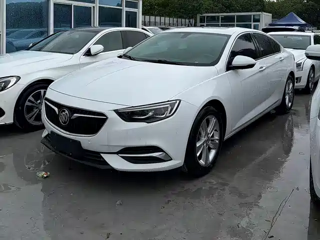 Buick Regal 2018 — купить из Китая под заказ