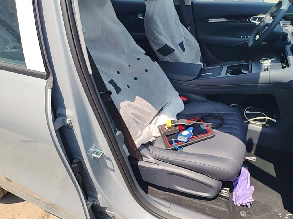 Geely Galaxy E5, 2026 20