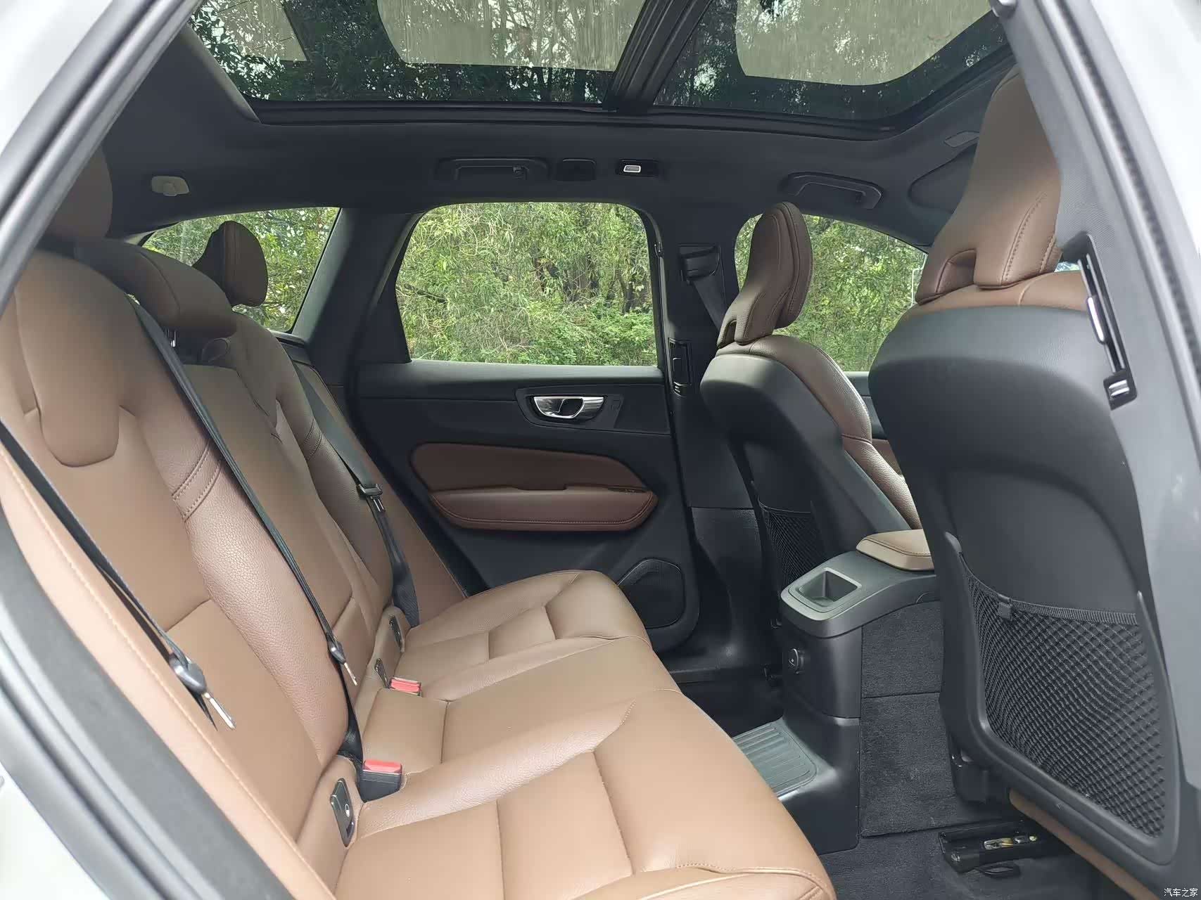 Volvo XC60, 2024 17