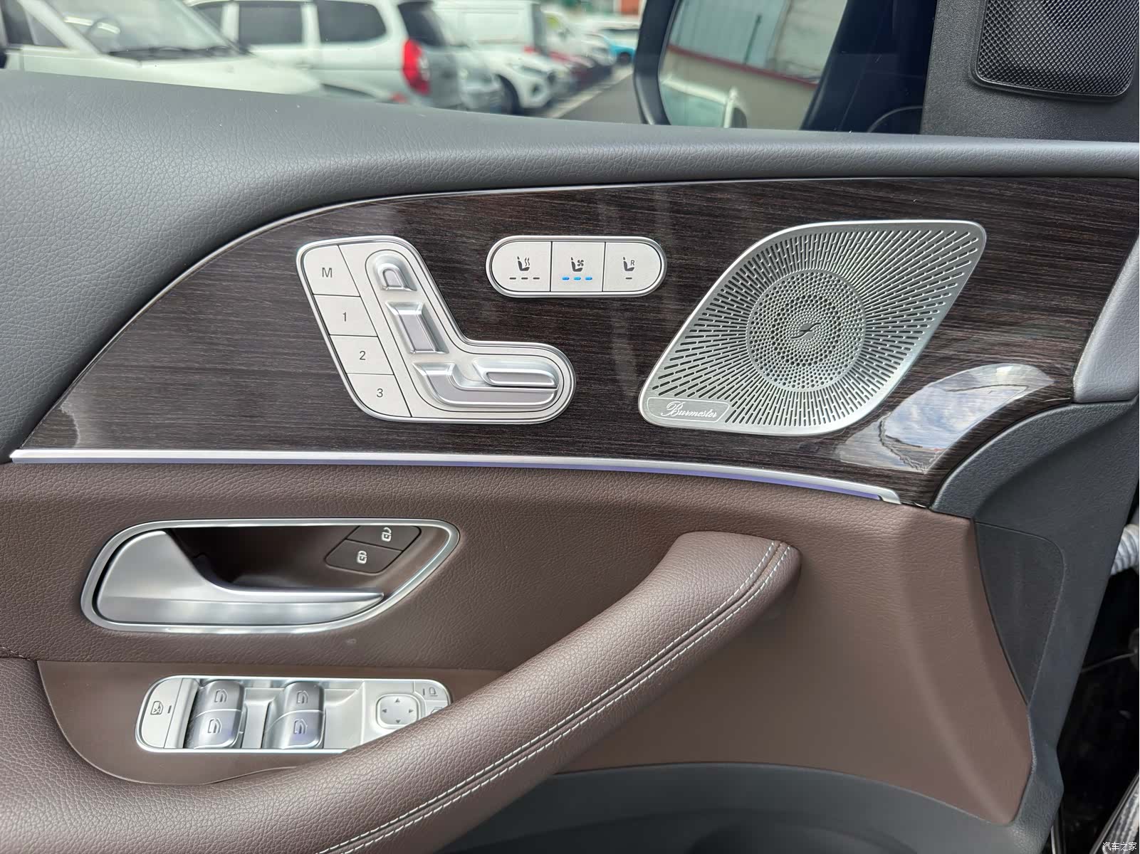 Mercedes-Benz GLS, 2024 все фото