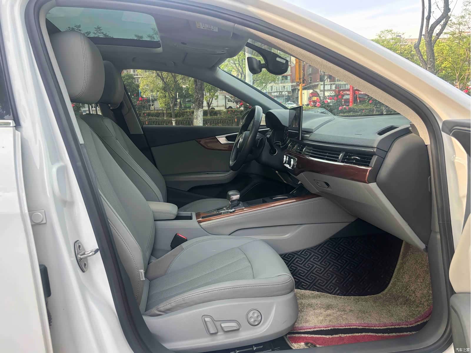 Audi A4L, 2020 8