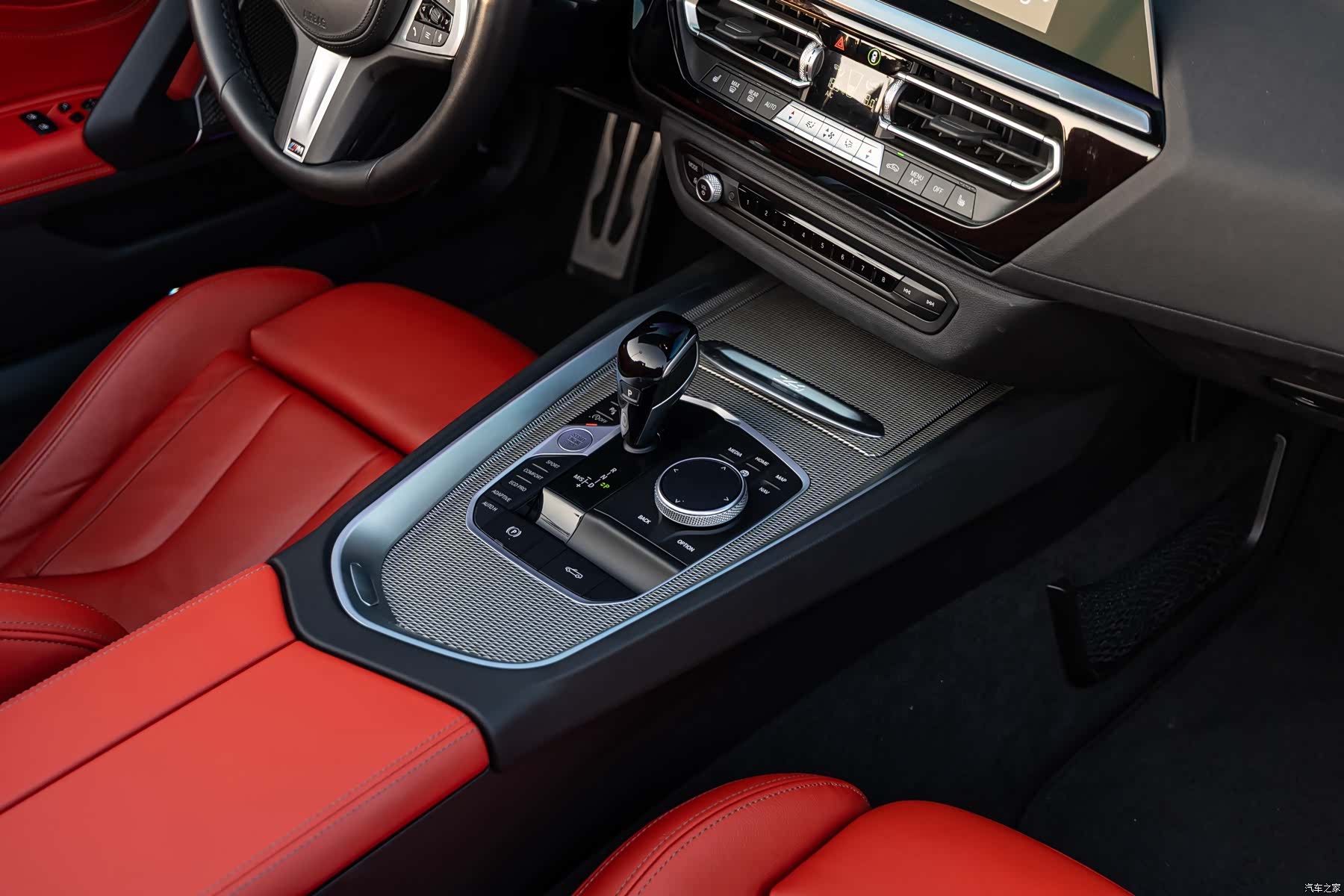 BMW Z4, 2022 8