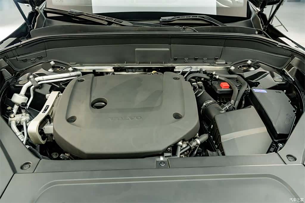 Volvo XC90, 2022 25
