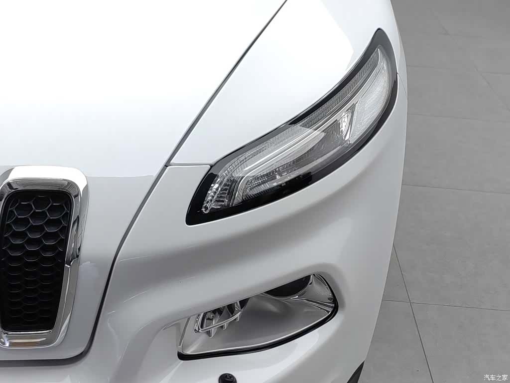 Jeep Cherokee, 2021 7