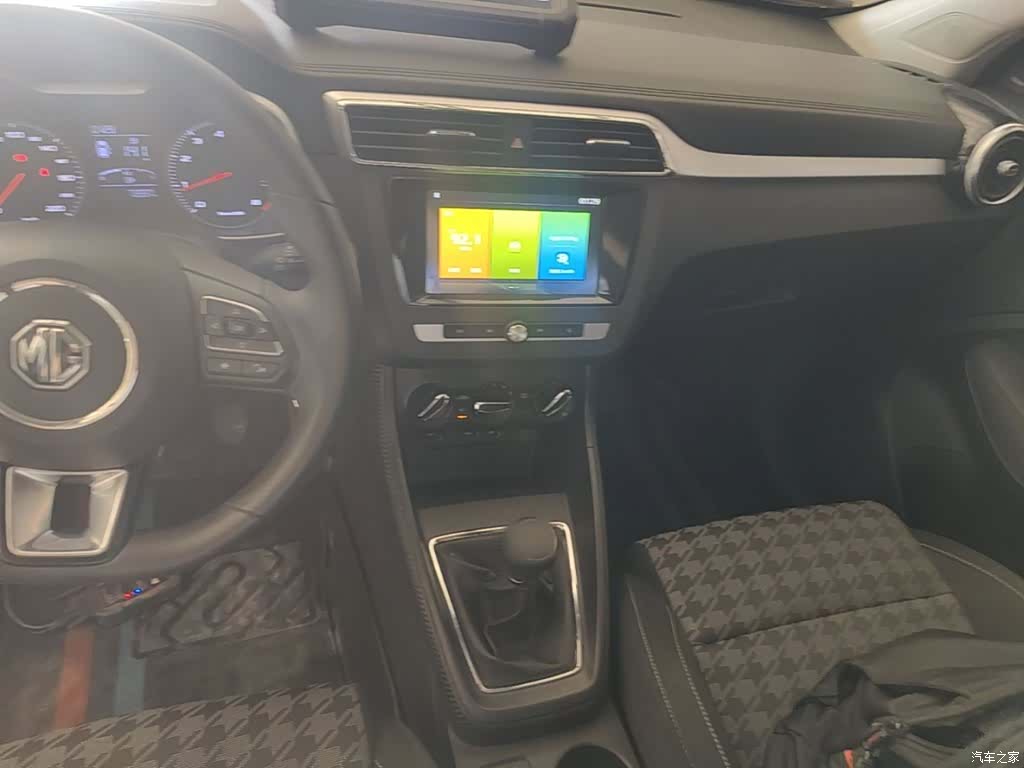 MG ZS, 2018 10