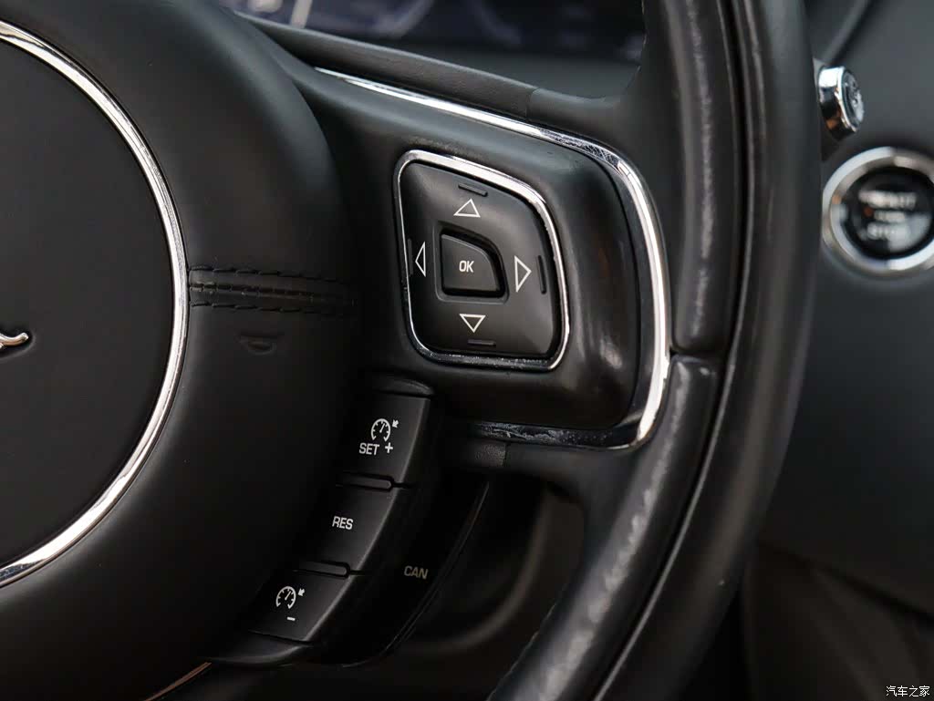 Jaguar XJ, 2014 17