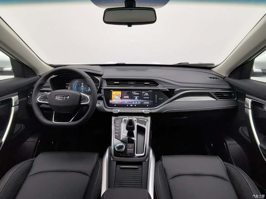 Geely Boyue, 2021 все фото