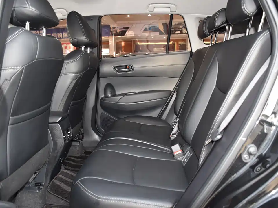 Toyota Corolla Sharp amplifier