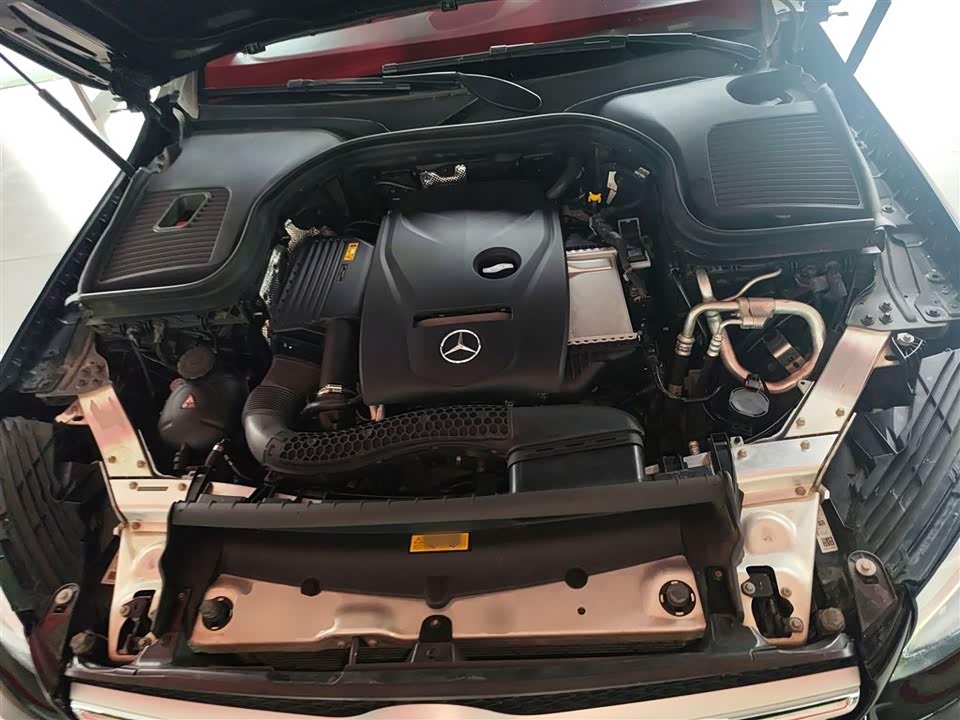 Mercedes-Benz GLC Mercedes-Benz GLC