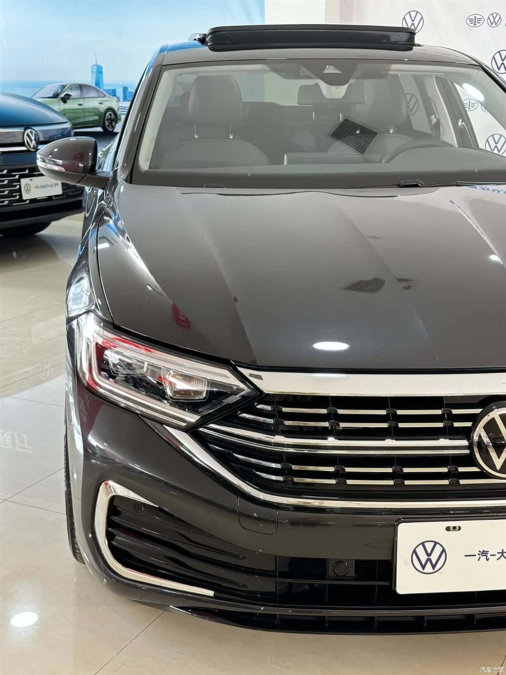 Volkswagen Sagitar, 2025 13