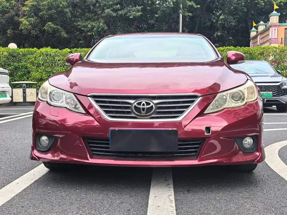 Toyota Reiz Toyota Reiz