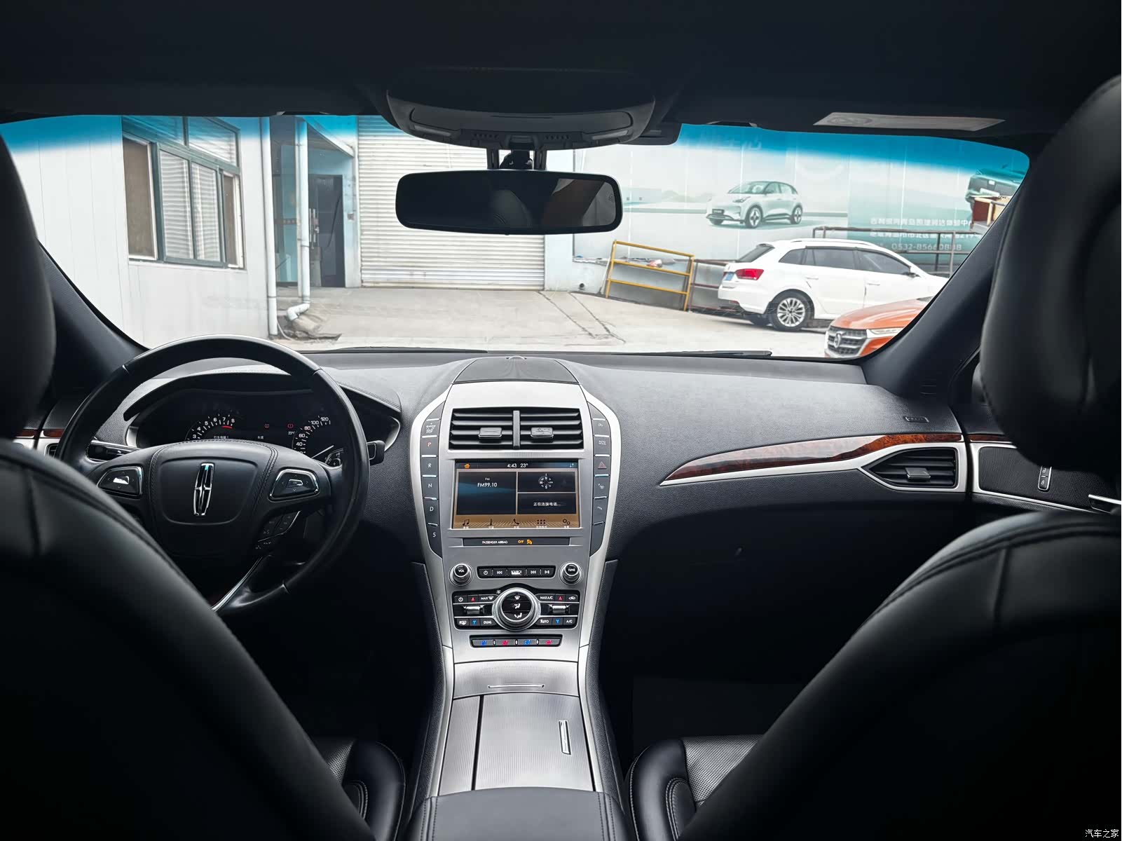 Lincoln MKZ, 2019 все фото