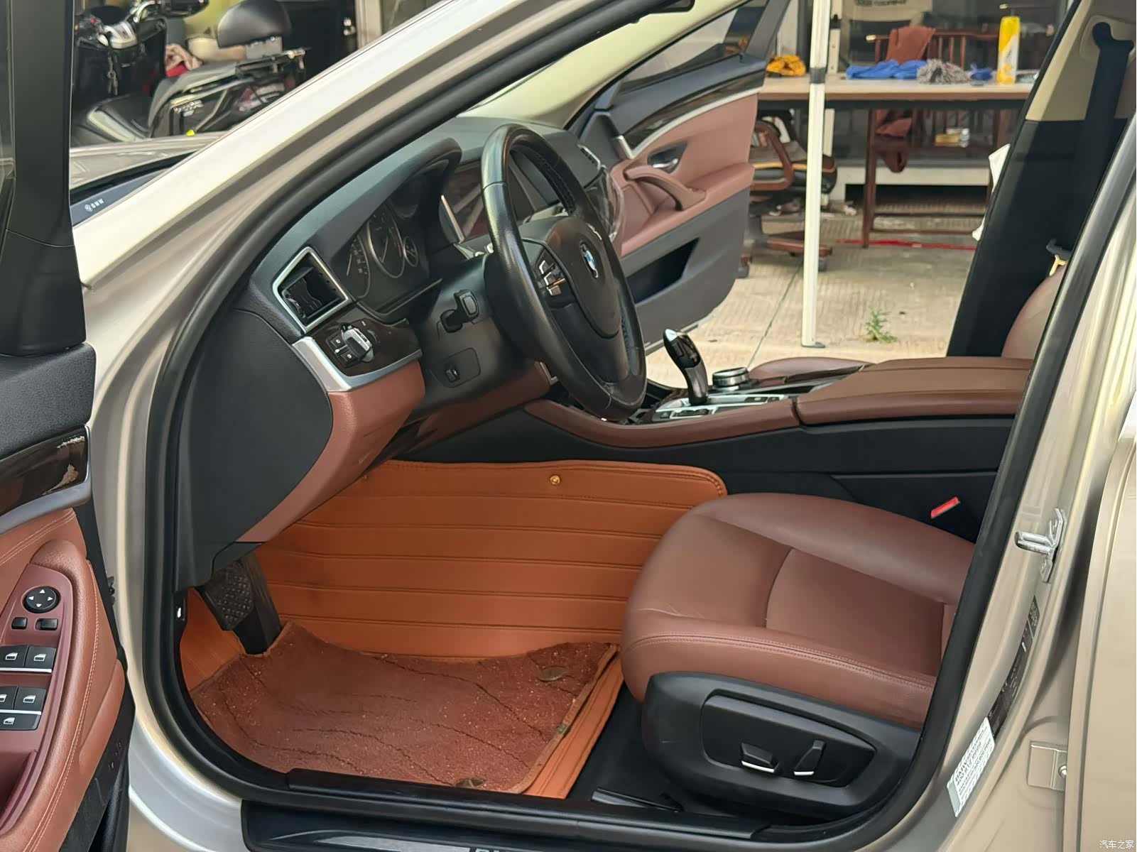 BMW 5 Series, 2015 все фото