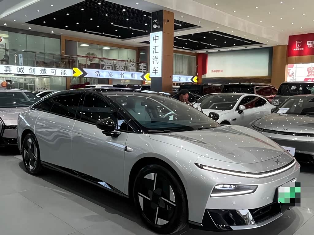 Xpeng P7