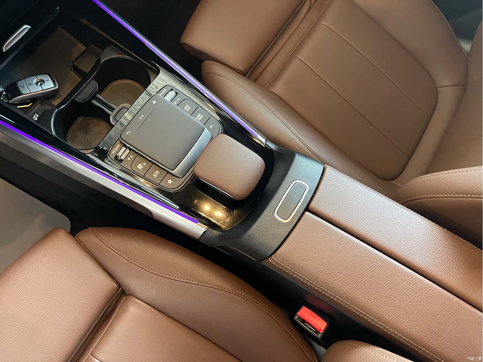 Mercedes-Benz GLB, 2020 12