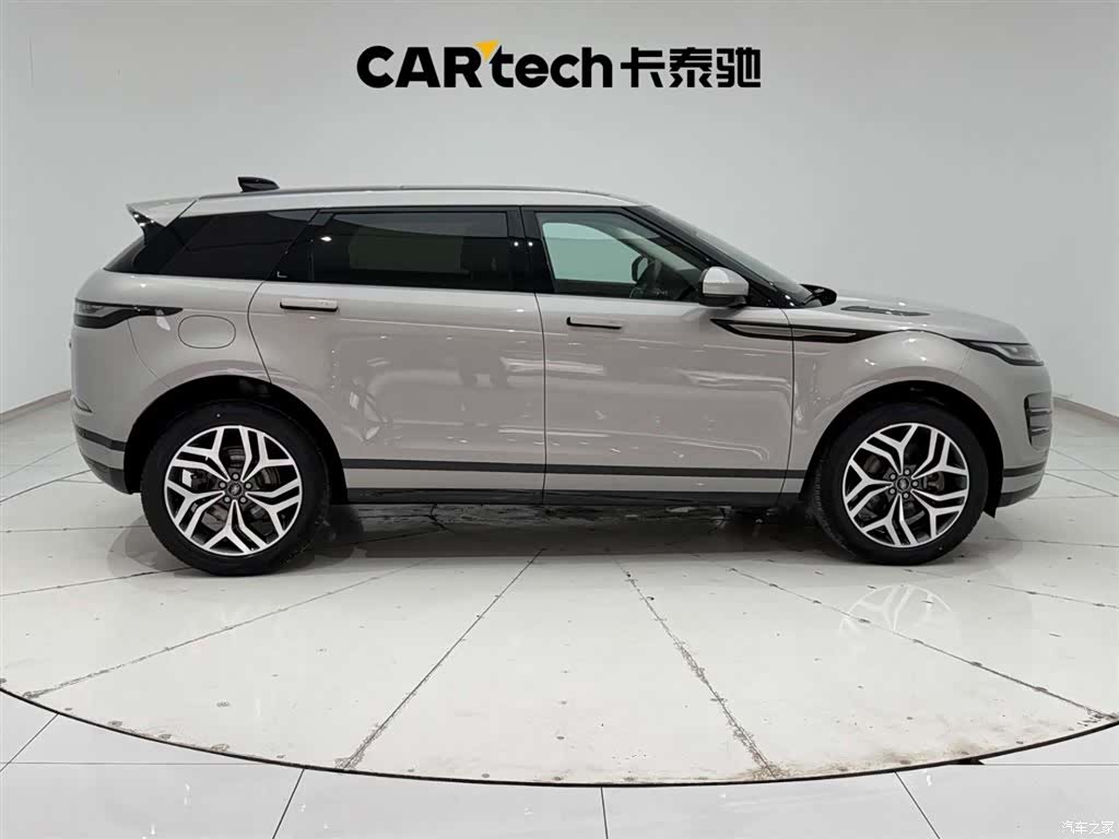 Land Rover Range Rover, 2023 12