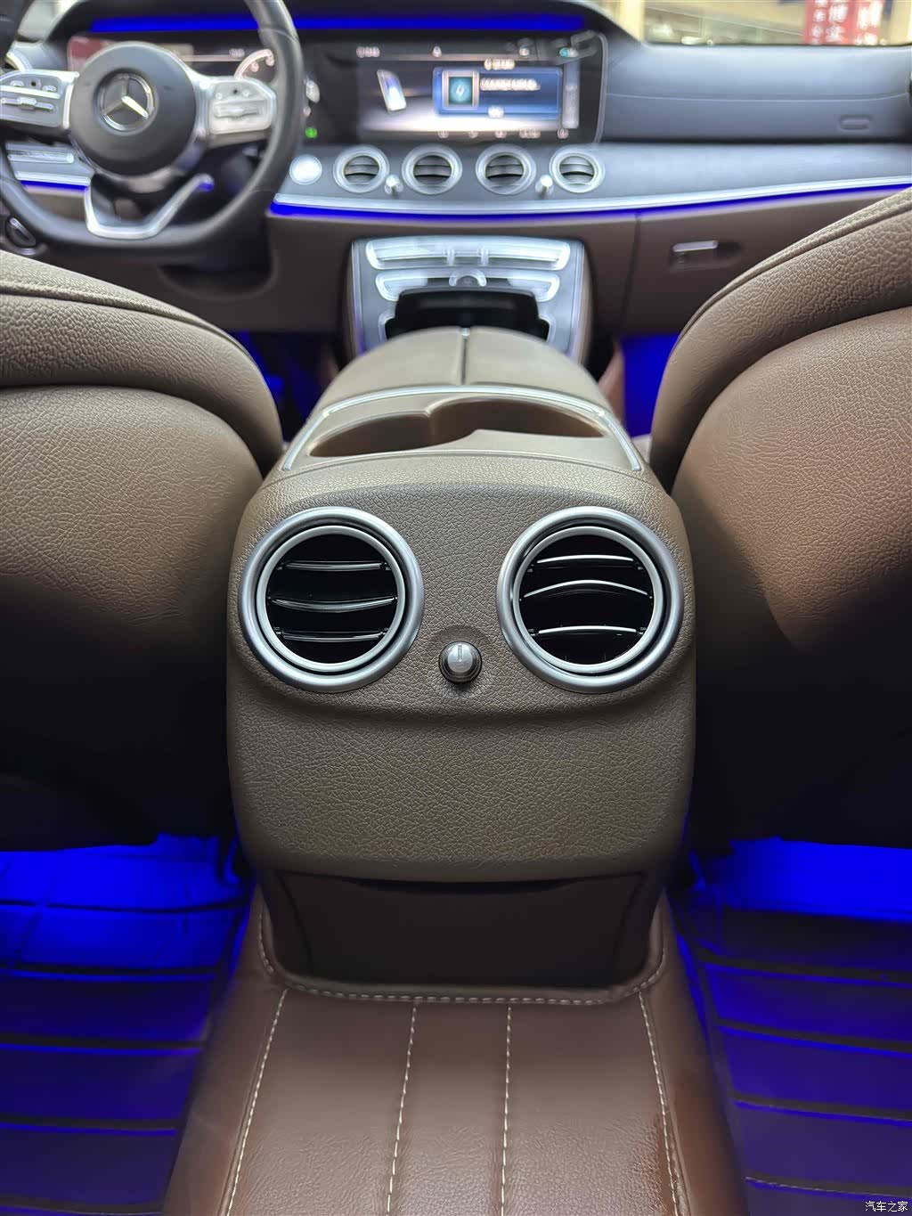 Mercedes-Benz E-Class, 2020 11