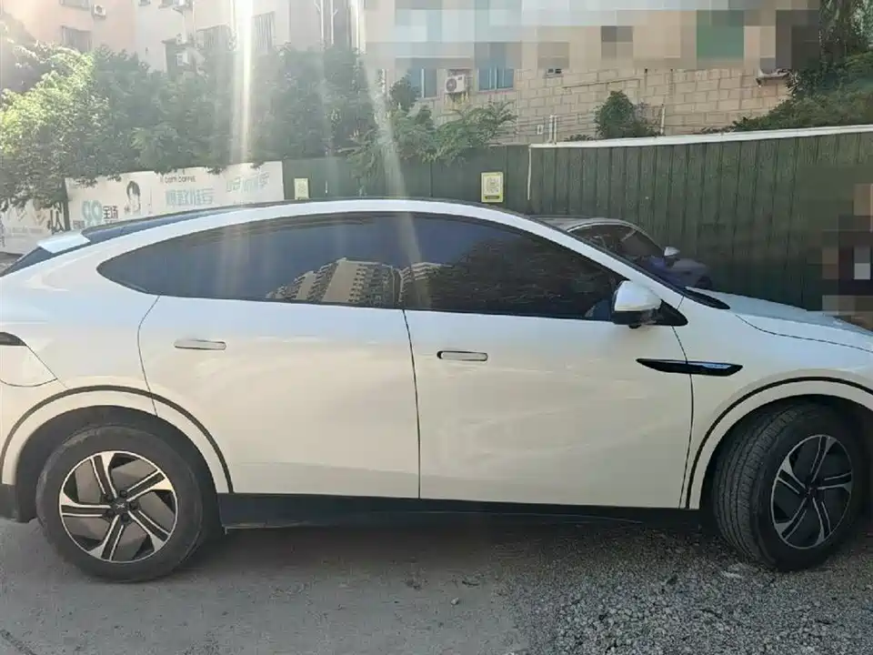 XPENG G6