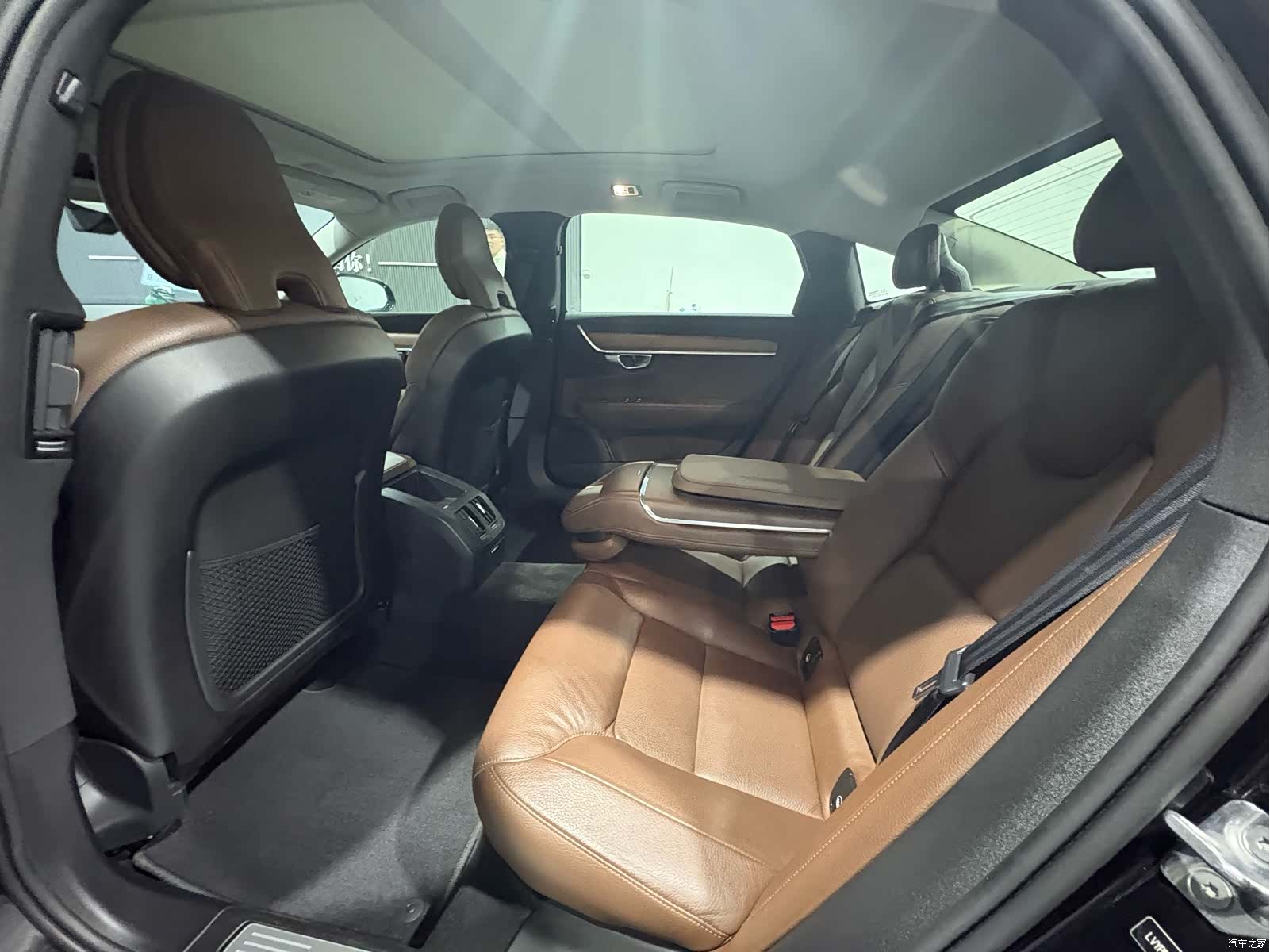 Volvo S90, 2019 6