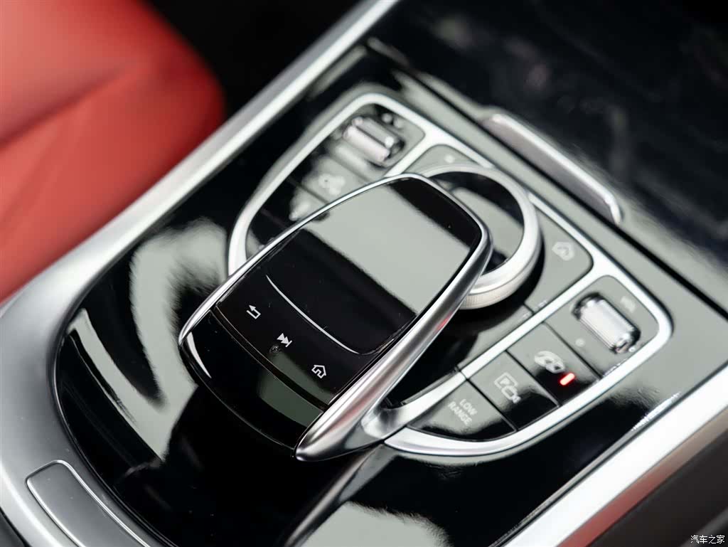 Mercedes-Benz G-Class, 2023 13