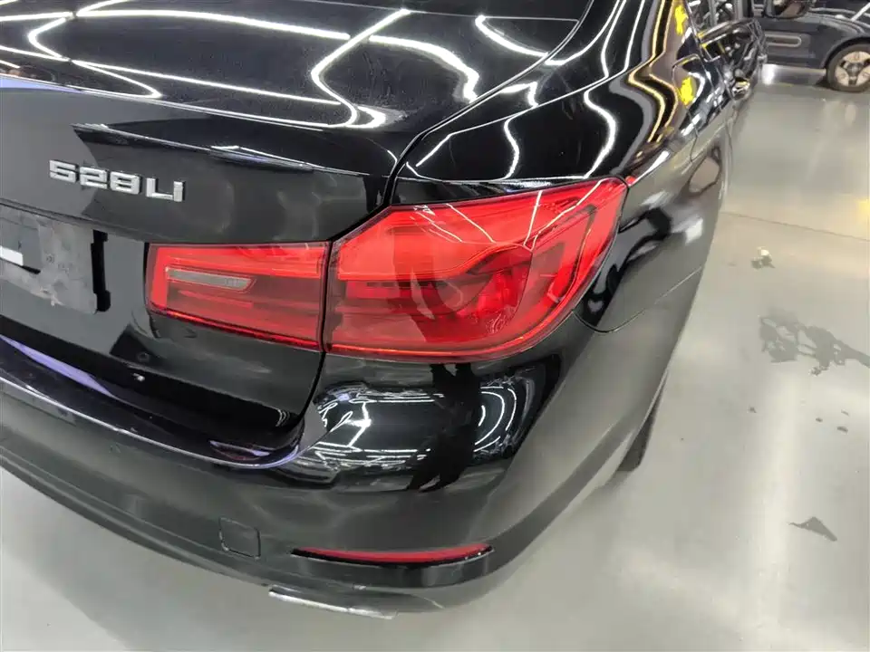 BMW 5 series BMW 5 series