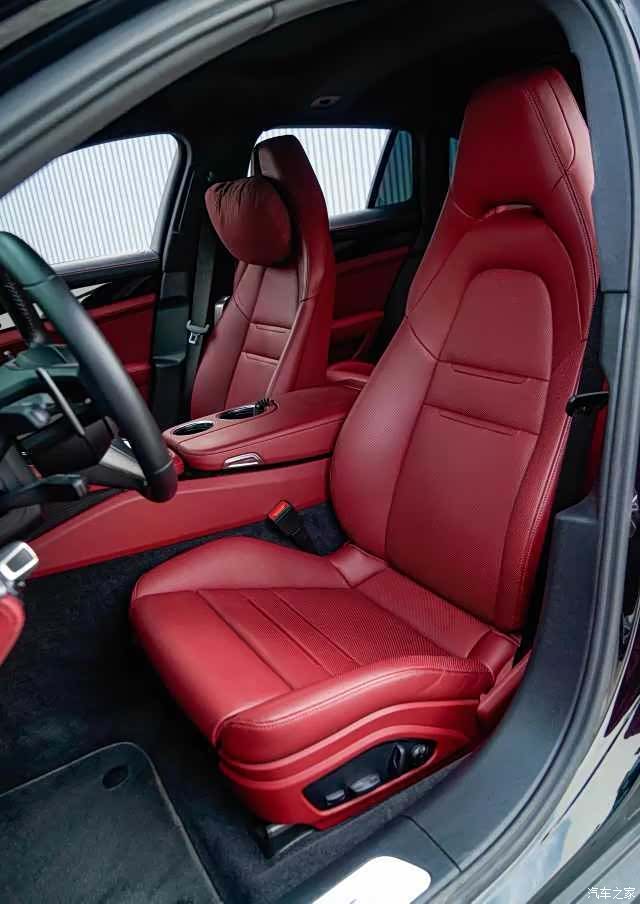 Porsche Panamera, 2024 10