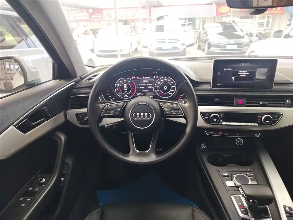 Audi A4L