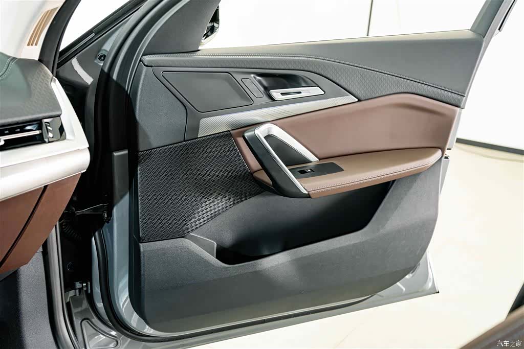BMW X2, 2025 15