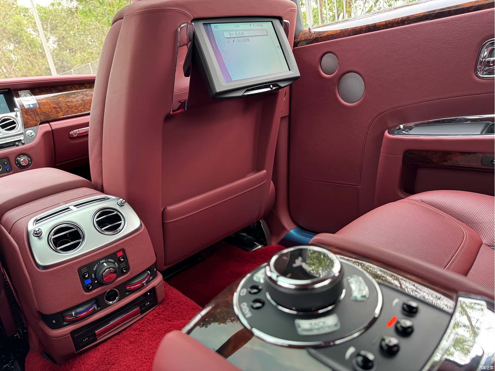 Rolls-Royce Ghost, 2017 15