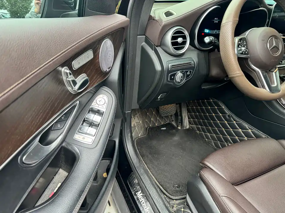 Mercedes-Benz GLC Mercedes-Benz GLC