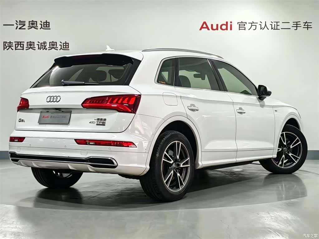 Audi Q5L, 2020 4